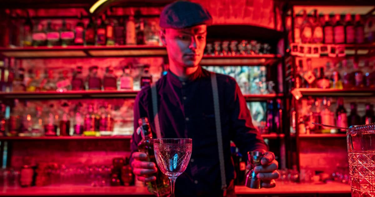 bar caché paris